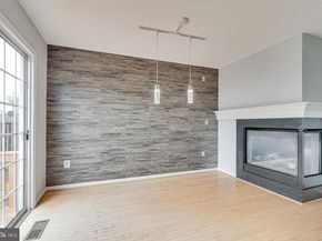 22973 Whitehall Terrace, Sterling VA 20166
