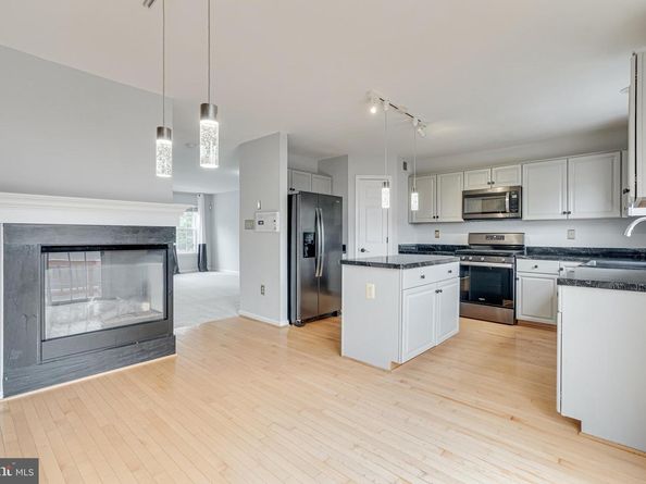 22973 Whitehall Terrace, Sterling VA 20166