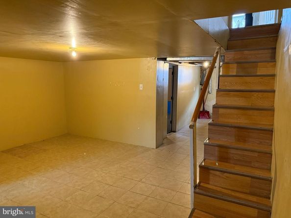 6621 Sylvester Street, Philadelphia PA 19149