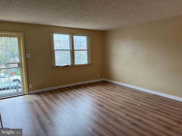 6621 Sylvester Street, Philadelphia PA 19149