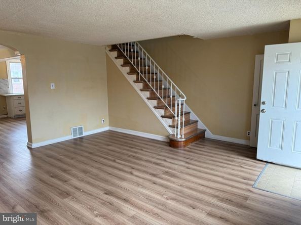 6621 Sylvester Street, Philadelphia PA 19149