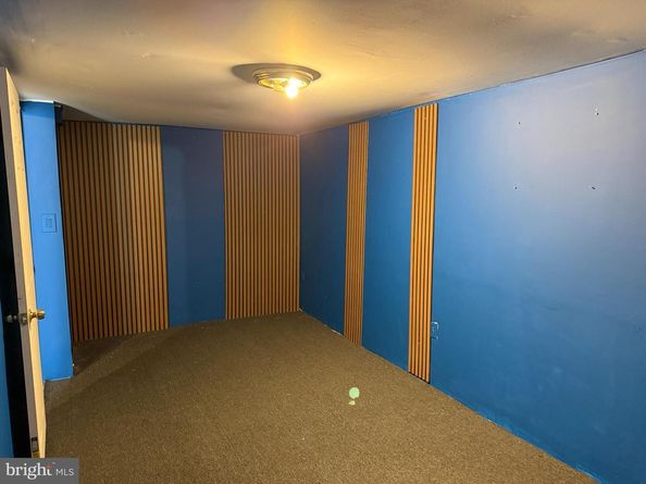 6621 Sylvester Street, Philadelphia PA 19149