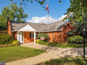 3050 S Buchanan Street C1, Arlington VA 22206