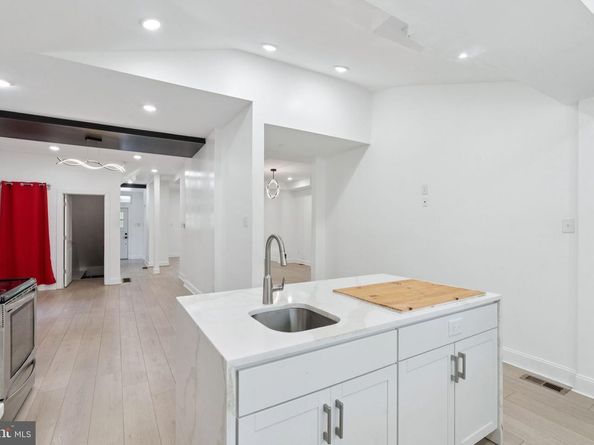 622 Spring Avenue, Elkins Park PA 19027