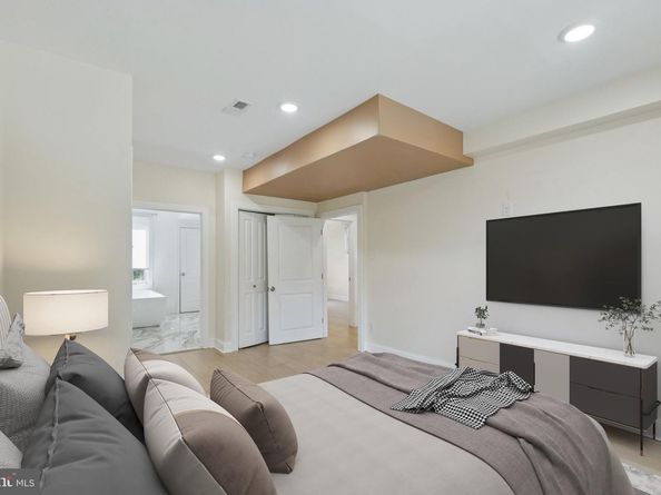 622 Spring Avenue, Elkins Park PA 19027