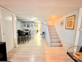 7836 Lorna Drive, Philadelphia PA 19111