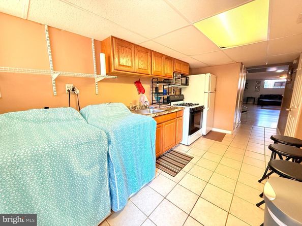 7836 Lorna Drive, Philadelphia PA 19111