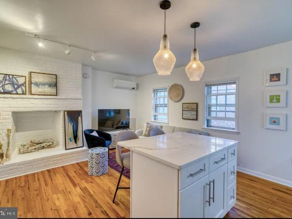 1026 Pine Street, Philadelphia PA 19107