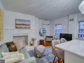 1026 Pine Street, Philadelphia PA 19107