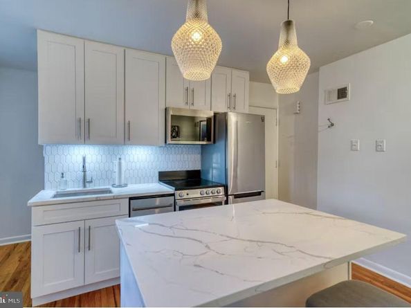 1026 Pine Street, Philadelphia PA 19107