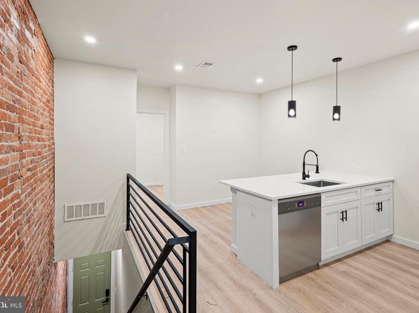 1337 W Rush Street, Philadelphia PA 19132