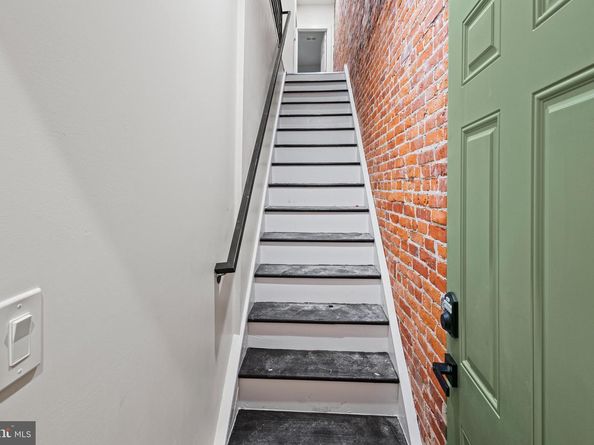 1337 W Rush Street, Philadelphia PA 19132