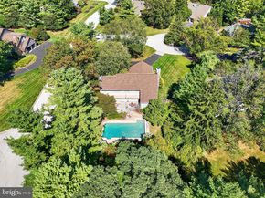 1 Fox Pond, Spring House PA 19477