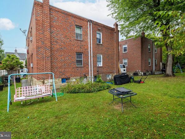 9527 Clark Street, Philadelphia PA 19115