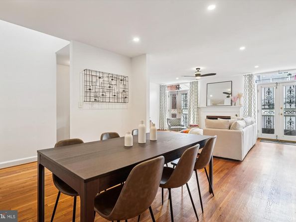 2646 Woodley Place NW 1/2, Washington DC 20008