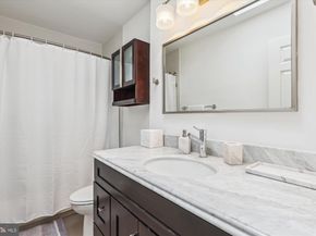 2646 Woodley Place NW 1/2, Washington DC 20008