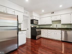 2646 Woodley Place NW 1/2, Washington DC 20008