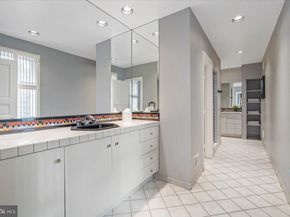 8917 Harvest Square Court, Potomac MD 20854