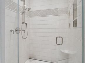 8917 Harvest Square Court, Potomac MD 20854