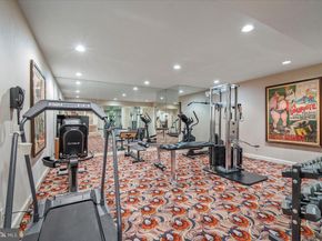 8917 Harvest Square Court, Potomac MD 20854