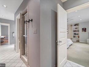 8917 Harvest Square Court, Potomac MD 20854
