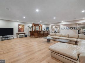 8917 Harvest Square Court, Potomac MD 20854