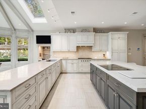 8917 Harvest Square Court, Potomac MD 20854