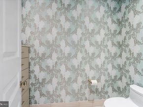 8917 Harvest Square Court, Potomac MD 20854