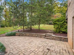 8917 Harvest Square Court, Potomac MD 20854