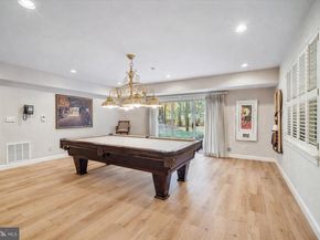 8917 Harvest Square Court, Potomac MD 20854