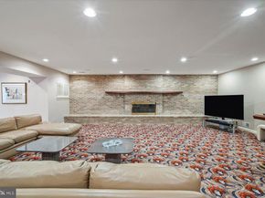 8917 Harvest Square Court, Potomac MD 20854