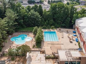 1800 Old Meadow Road 1415, Mclean VA 22102
