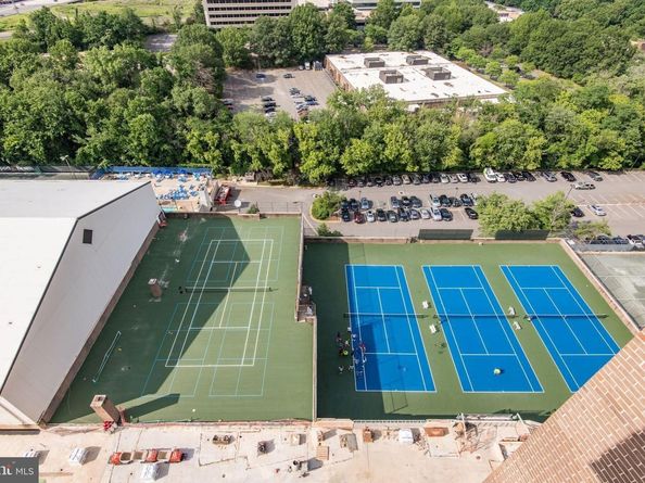 1800 Old Meadow Road 1415, Mclean VA 22102