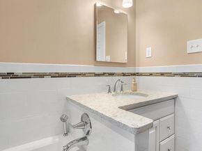 138 Montrose Avenue 8, Bryn Mawr PA 19010