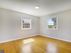 706 N Cleveland Street, Arlington VA 22201