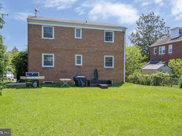 706 N Cleveland Street, Arlington VA 22201