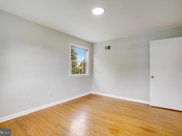 706 N Cleveland Street, Arlington VA 22201