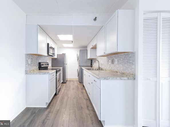 5911 Edsall Road 912, Alexandria VA 22304