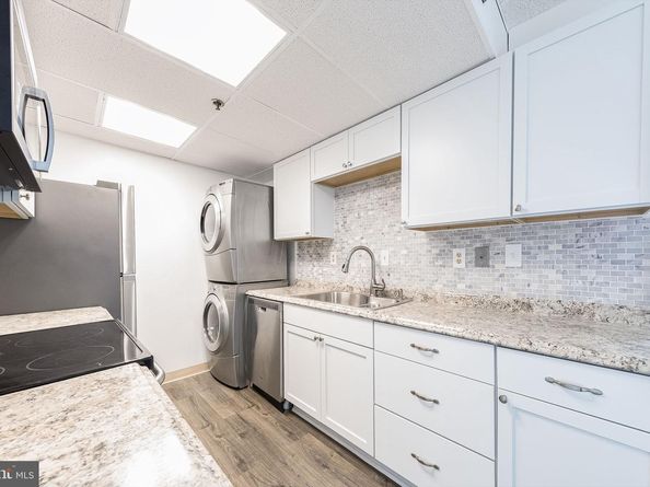 5911 Edsall Road 912, Alexandria VA 22304