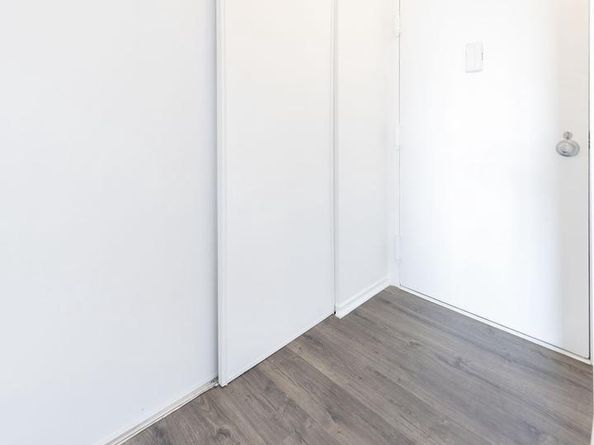 5911 Edsall Road 912, Alexandria VA 22304