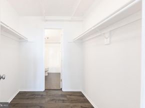 5911 Edsall Road 912, Alexandria VA 22304