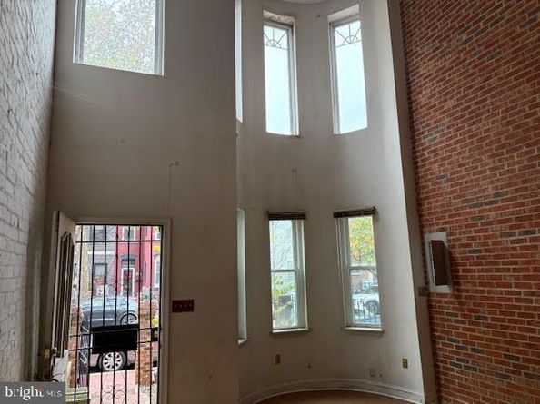 817 4TH Street NE, Washington DC 20002