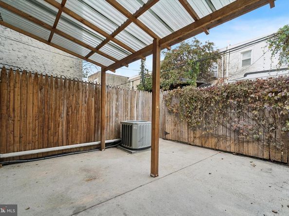 2353 E Huntingdon Street, Philadelphia PA 19125