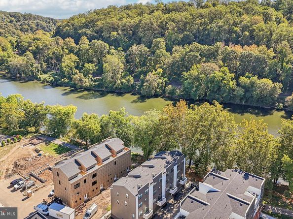 956 Riverplace Drive 56O, Conshohocken PA 19428