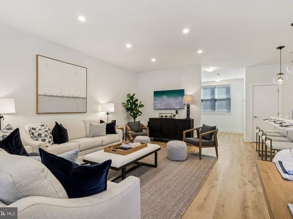 956 Riverplace Drive 56O, Conshohocken PA 19428