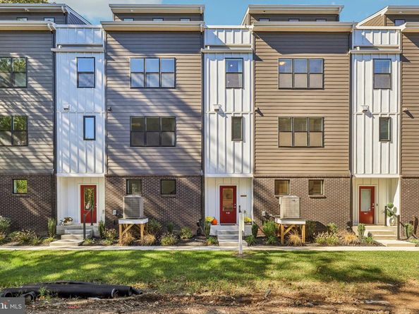 956 Riverplace Drive 56O, Conshohocken PA 19428