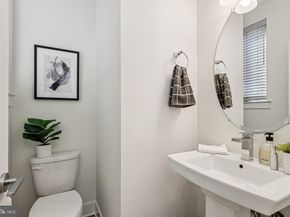 956 Riverplace Drive 56O, Conshohocken PA 19428