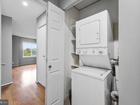 8360 Greensboro Drive 516, Mclean VA 22102