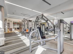 8360 Greensboro Drive 516, Mclean VA 22102