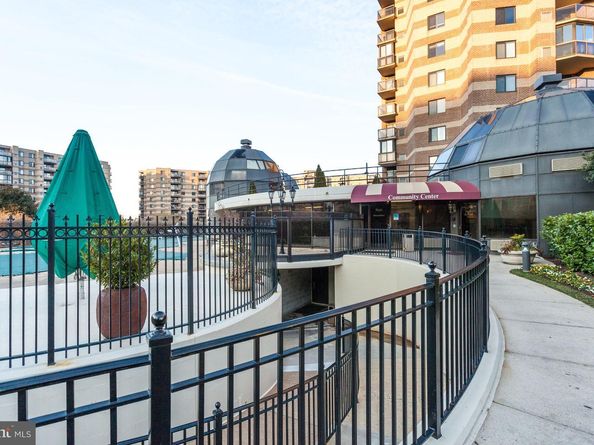 8360 Greensboro Drive 516, Mclean VA 22102